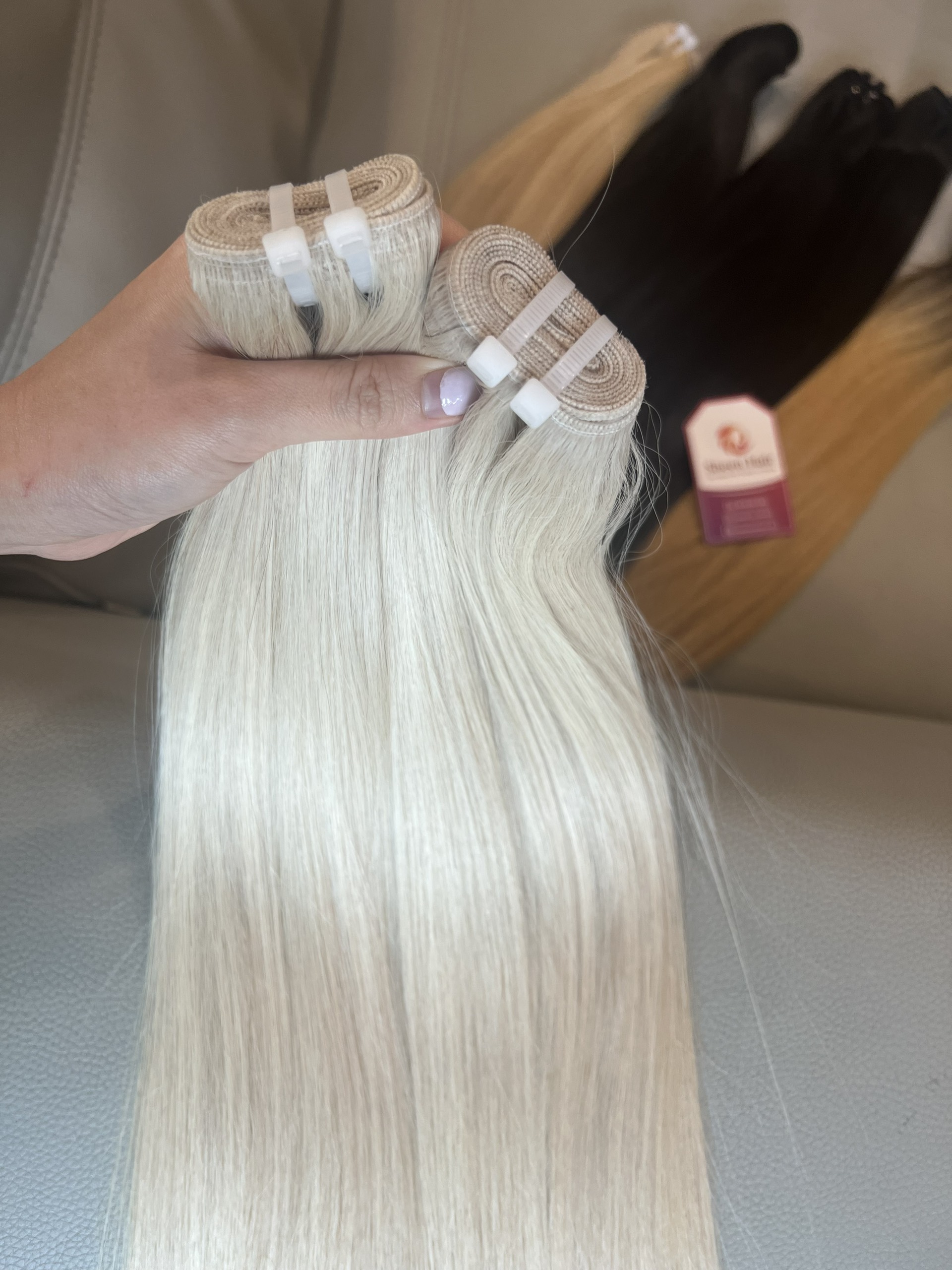 200g Machine Weft Perfect Blond Sheen Hair Vietnam Extensions – Best Wholesale Prices 9 200G MACHINE WEFT BLOND SHEEN HAIR VIETNAM