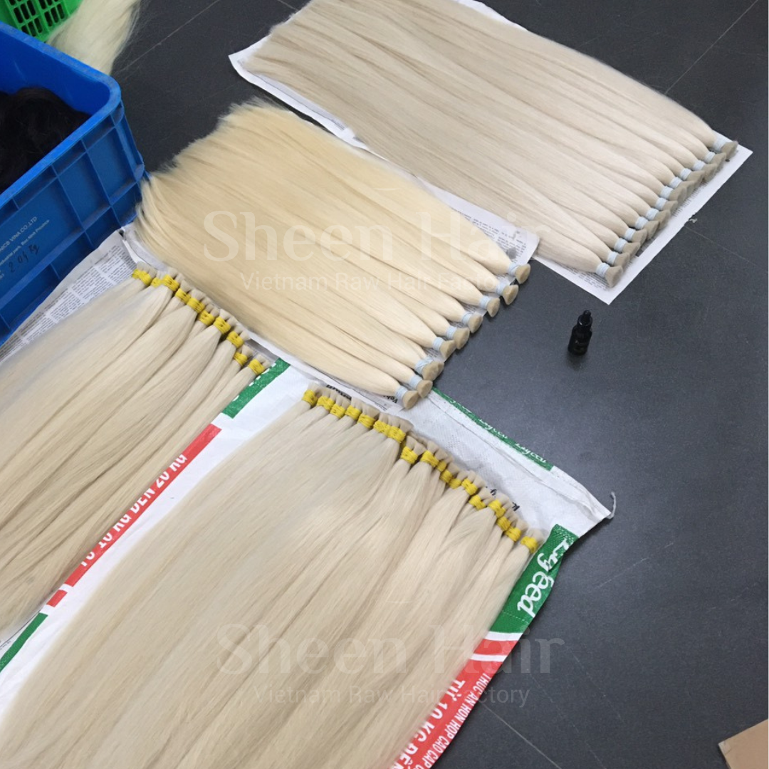 - Premium Bulk Blond Hair Bundles 